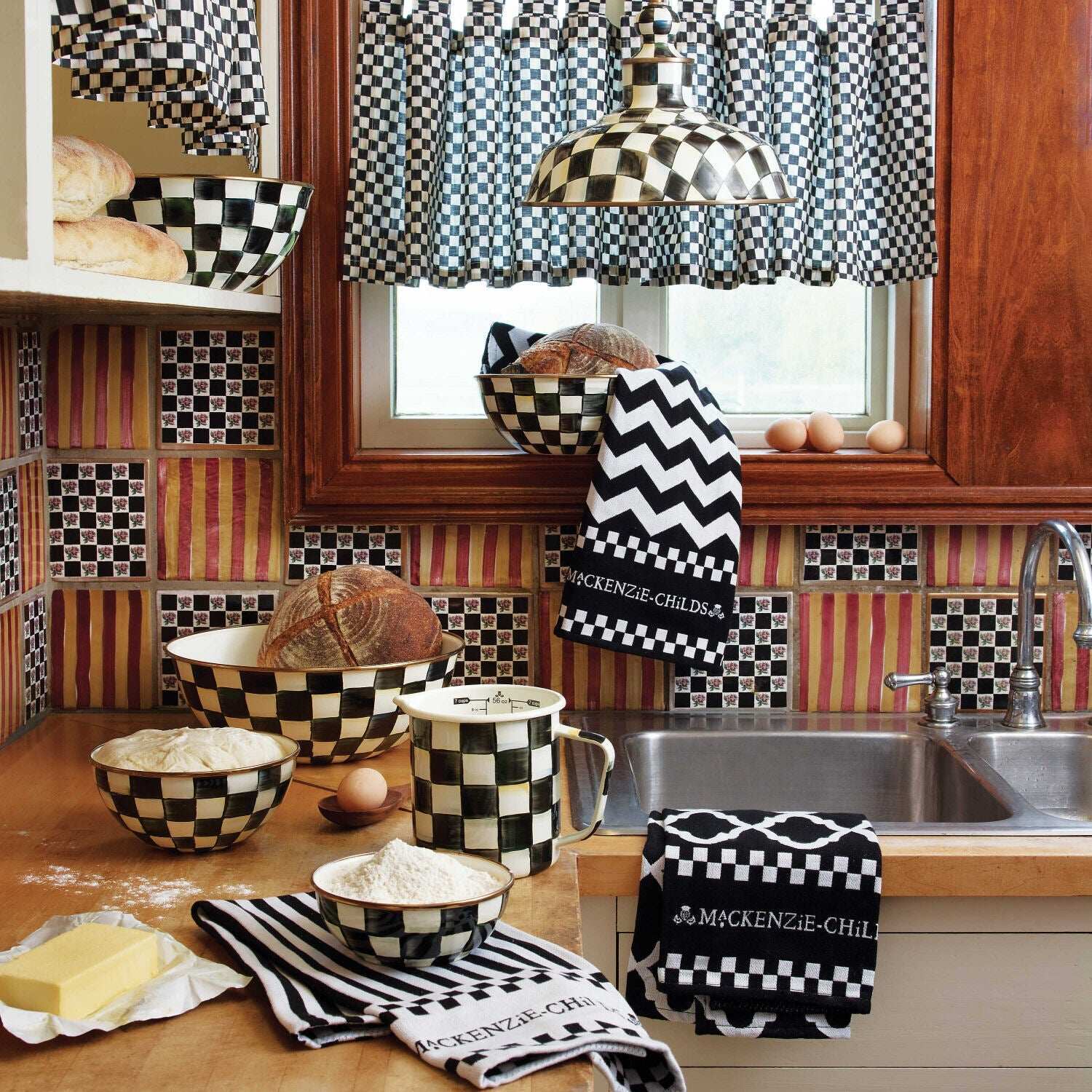 Courtly Check Large Everyday Bowl