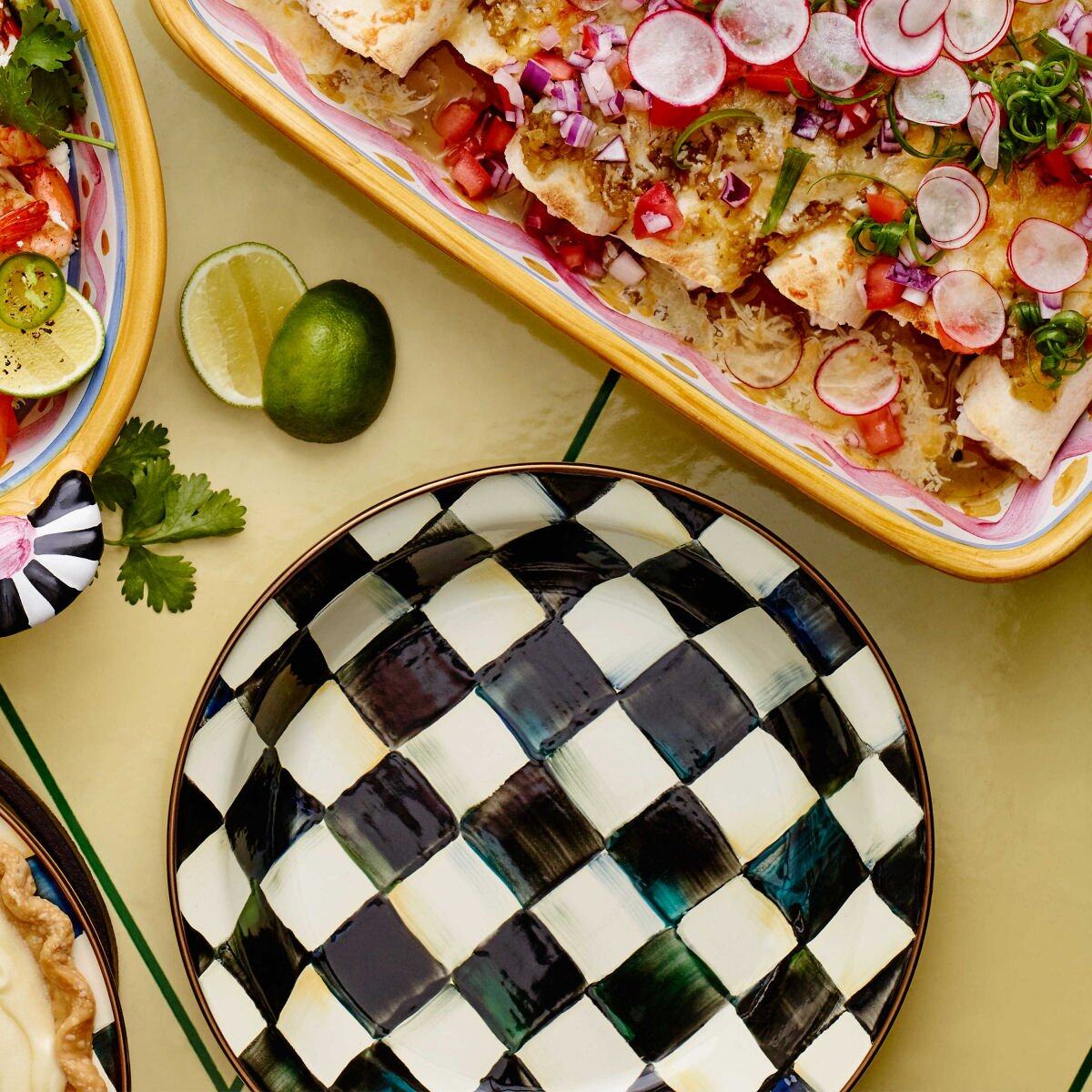 Courtly Check Enamel Pie Plate