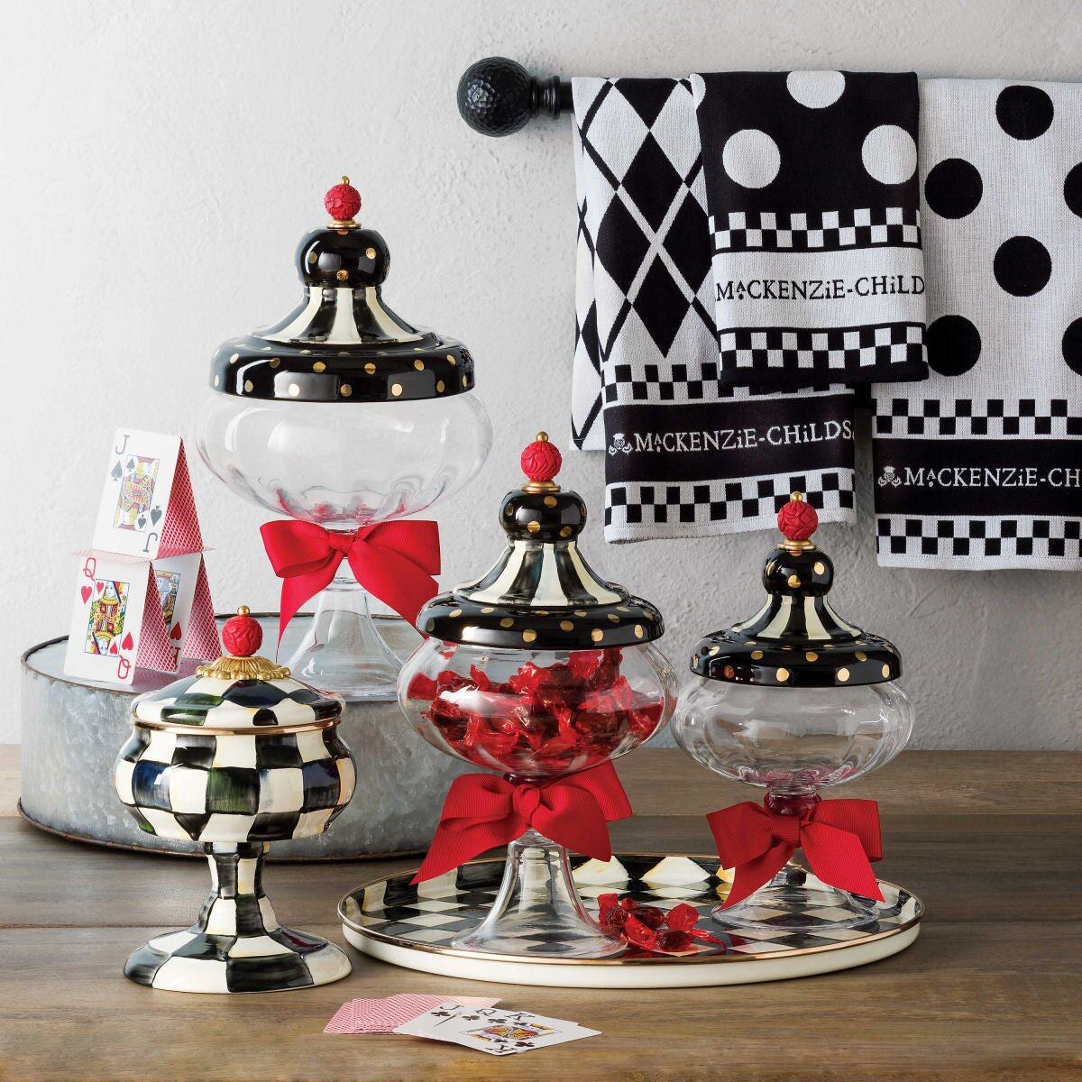 Courtly Check Enamel Round Tray