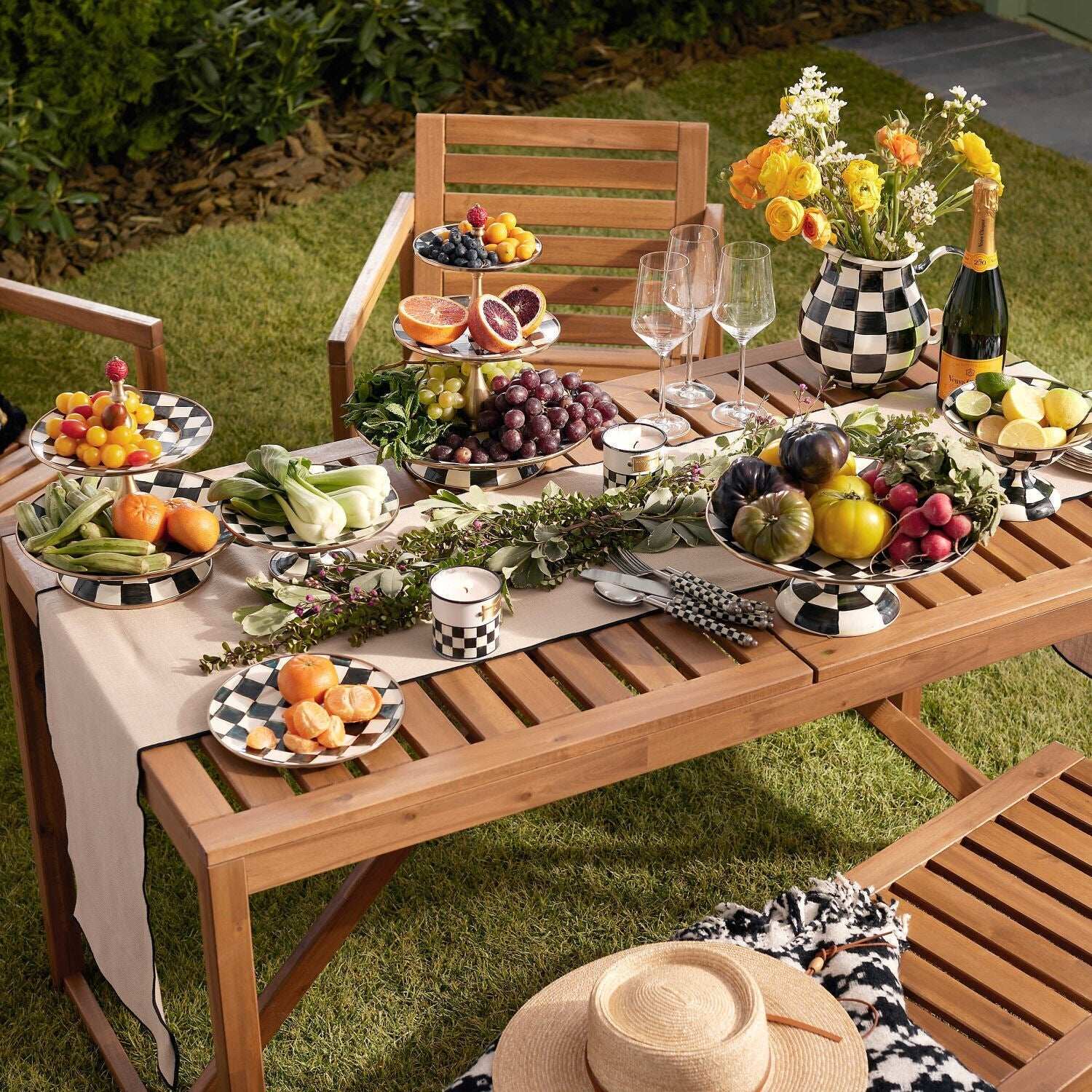 Courtly Check Enamel Two Tier Sweet Stand