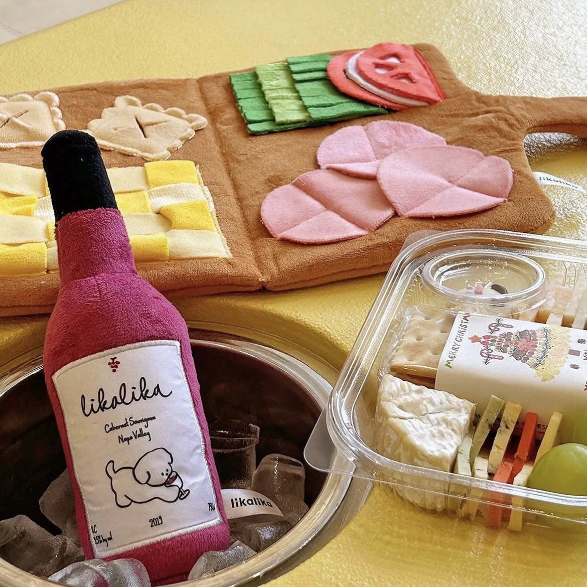 Posdma | Crinkle Sniffing Pad with Hidden Treat Areas for Interactive Pet Play