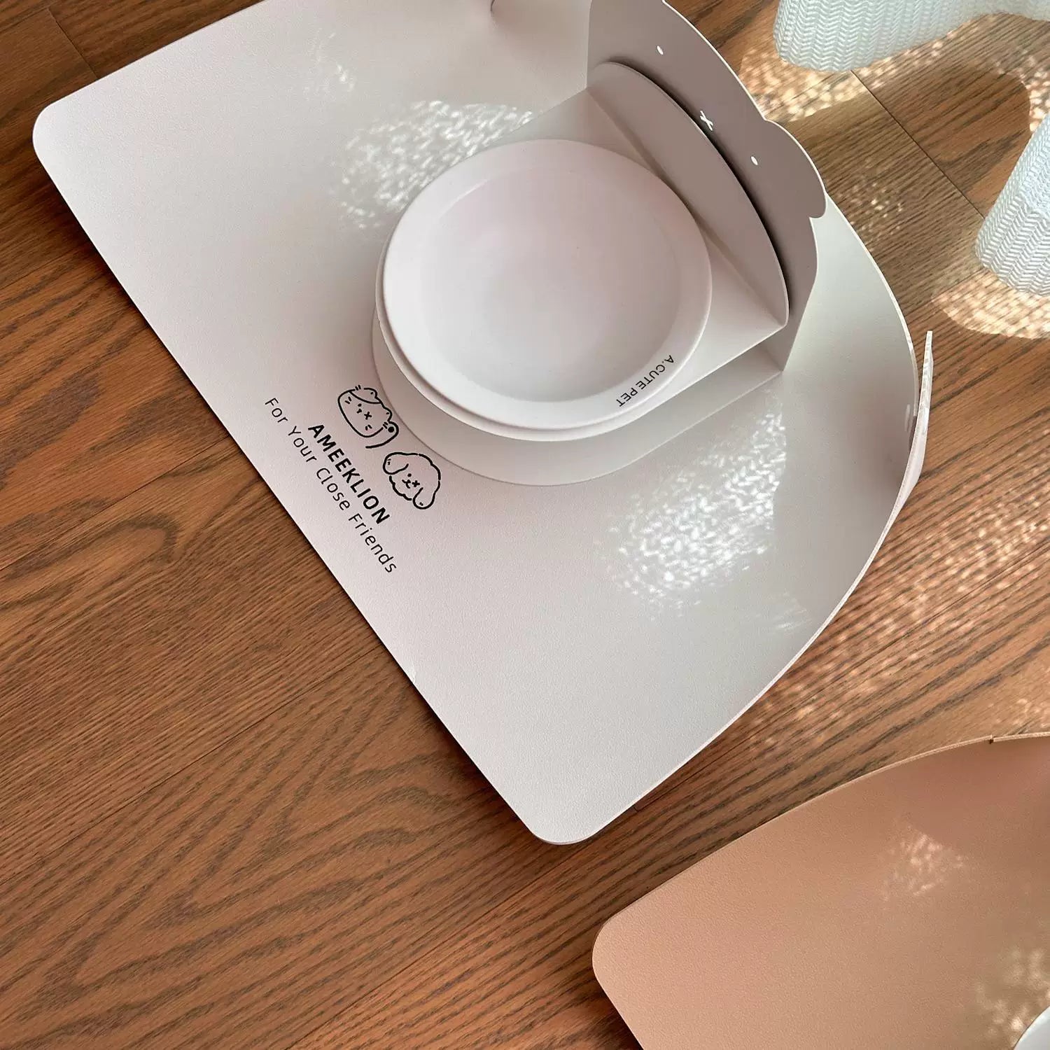 Posdma | Adjustable Raised Ceramic Pet Bowl Set with Angled Opening and Stand